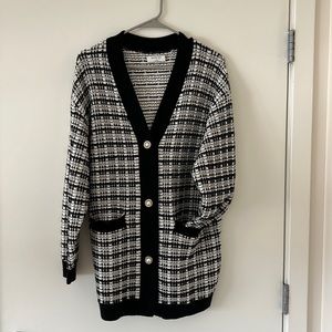 NEW. BABATON knit blouse (oversize)